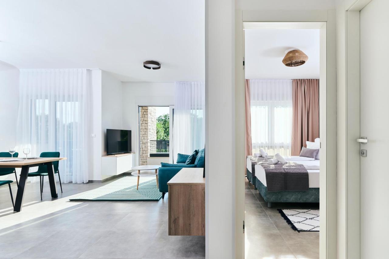 Apartments San Maris Ουμάγκ Εξωτερικό φωτογραφία