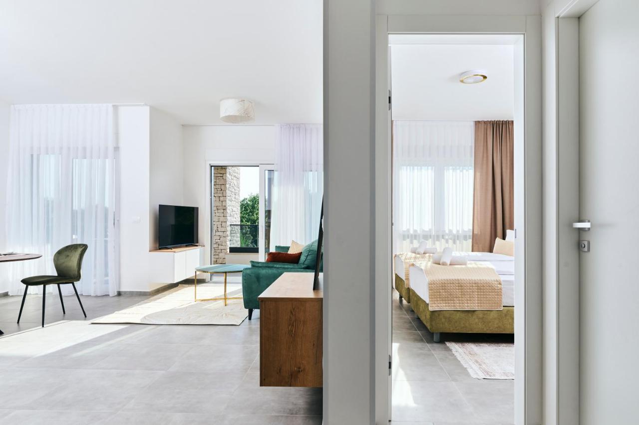 Apartments San Maris Ουμάγκ Εξωτερικό φωτογραφία