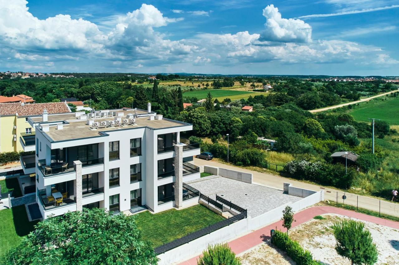 Apartments San Maris Ουμάγκ Εξωτερικό φωτογραφία